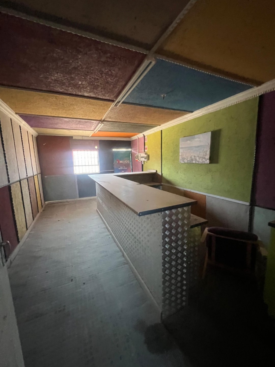 To Let commercial Property for Rent in Klerksdorp Industrial North West